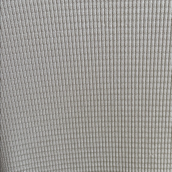 Short Sleeve Crewneck Tee in Beige - Picture 4 of 8